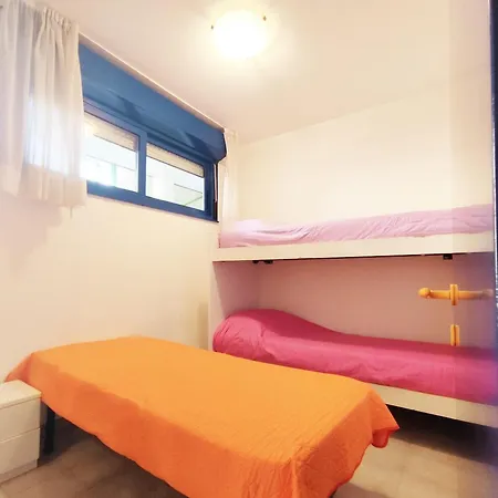 Huge Terrace In The Heart Of For 7 Guests 公寓 比比翁